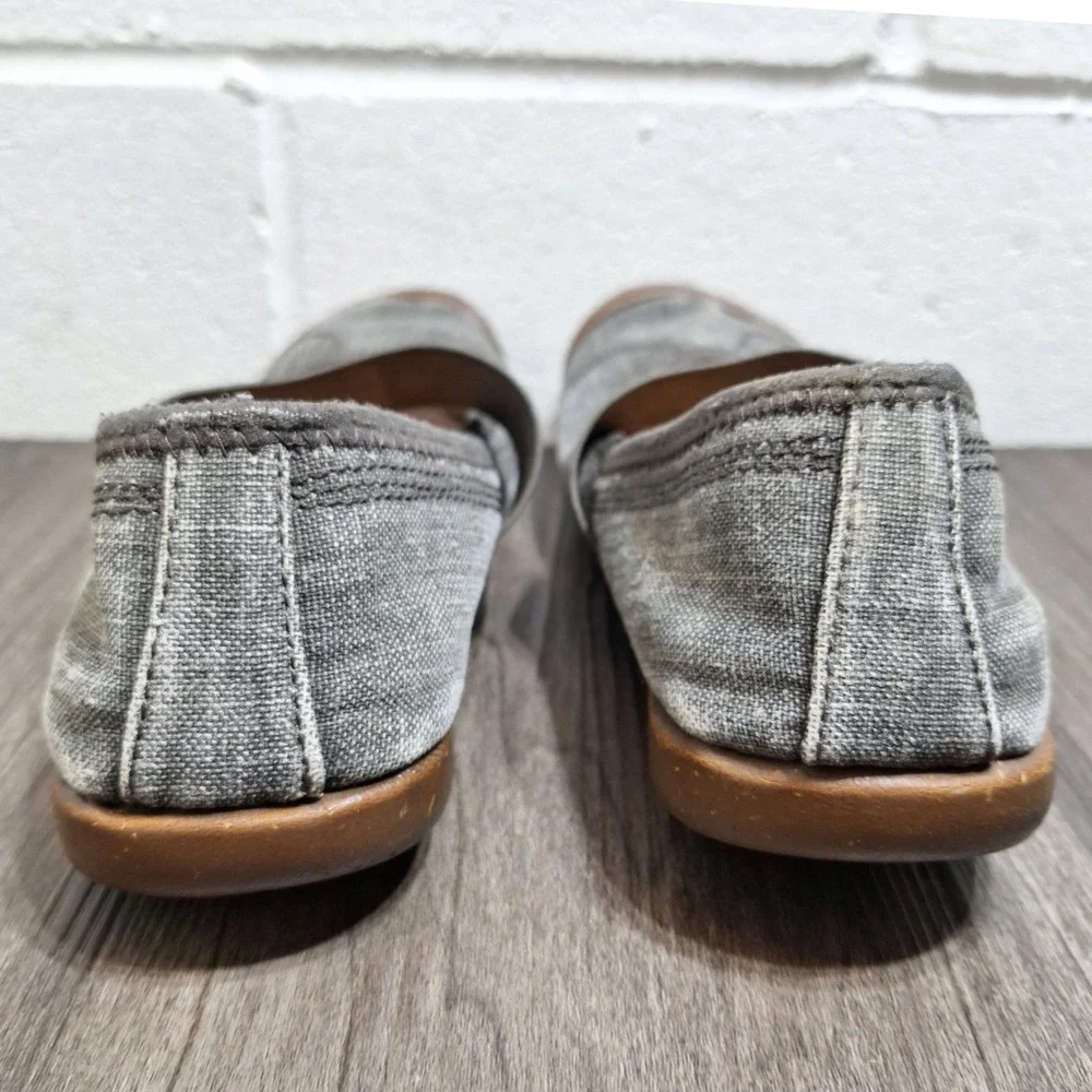 Keen Women's Size 9 Grey Canvas Mary Jane Elastic Strap Flats Shoes Slip On Shoe